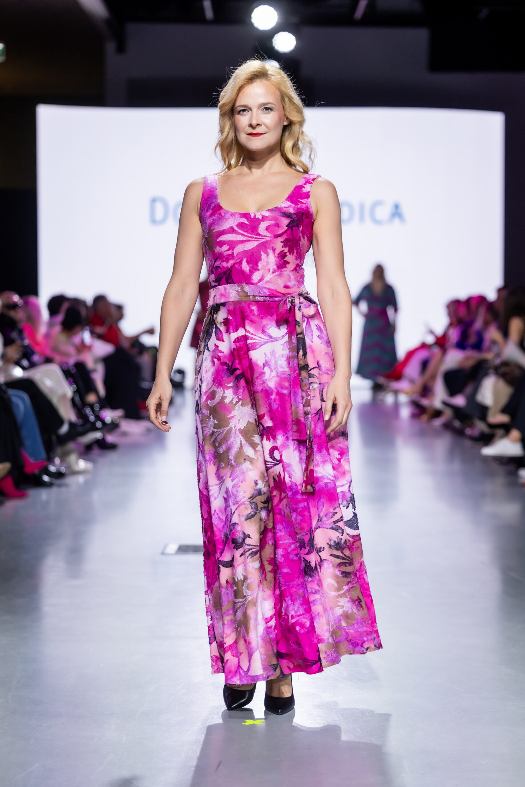 Pink VOLUPUU jaquard viscose dress