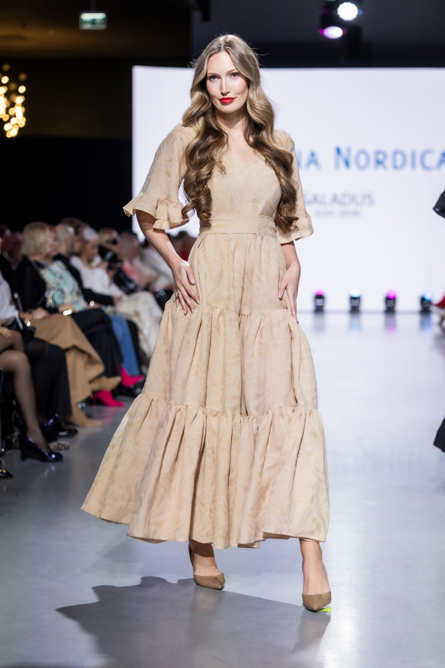 Maksikleit LIINA VISCOSA Beež, 34, 36, 38, 40, 42, 44 - Image 3