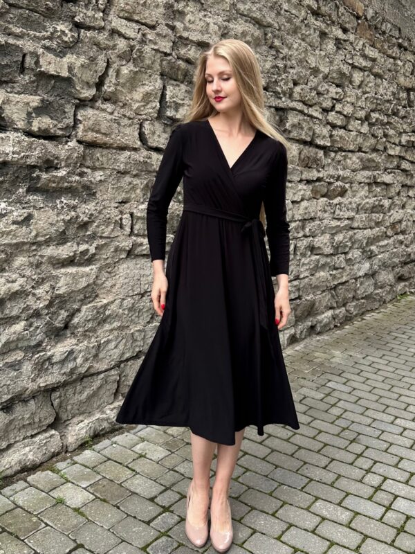 black midi dress