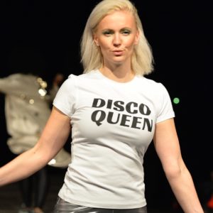 DN201087disco-queen-tshirt