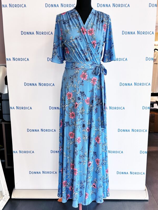 wrap dress light blue flowers