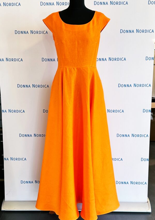DN240463_LIINA_GALA_ORANZ_38
