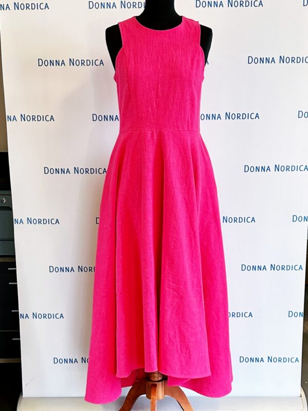 DN240464_LIINA_GALA_ROOSA_38