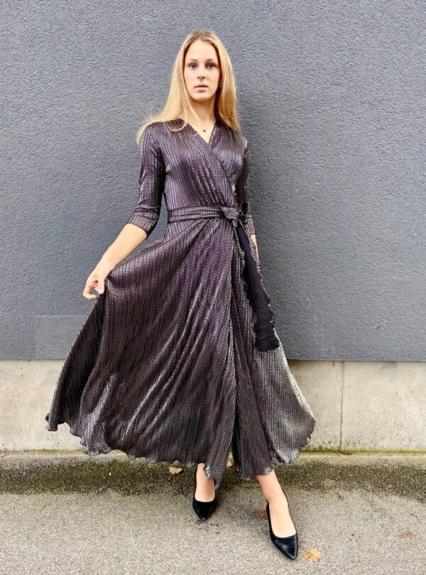 silver plissee amxi wrap dress