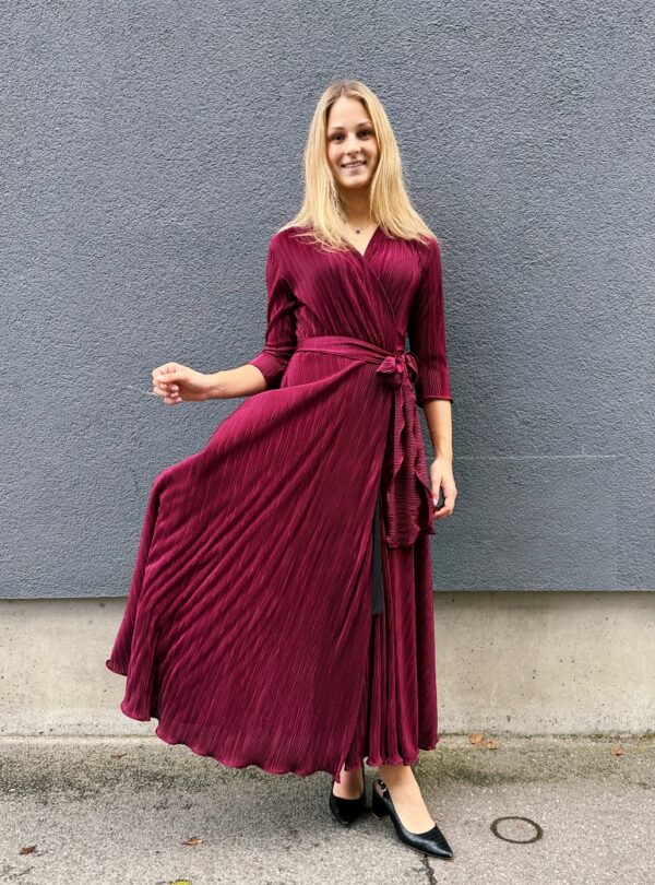 maxi plissee wrap dress bordeaux colour