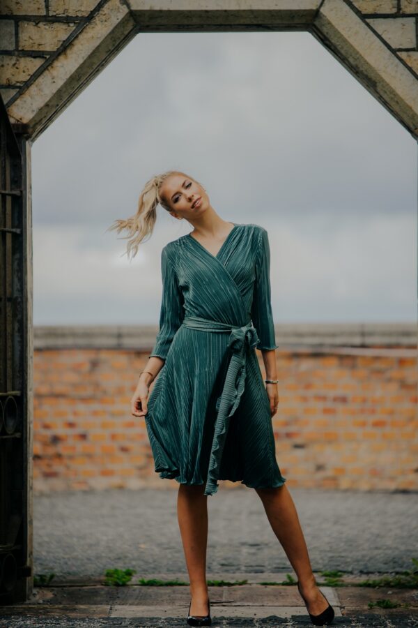 plissee wrapdress green