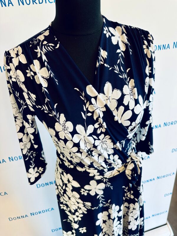 jasmines wrap dress dark blue