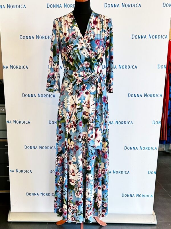 wrap dress flowery