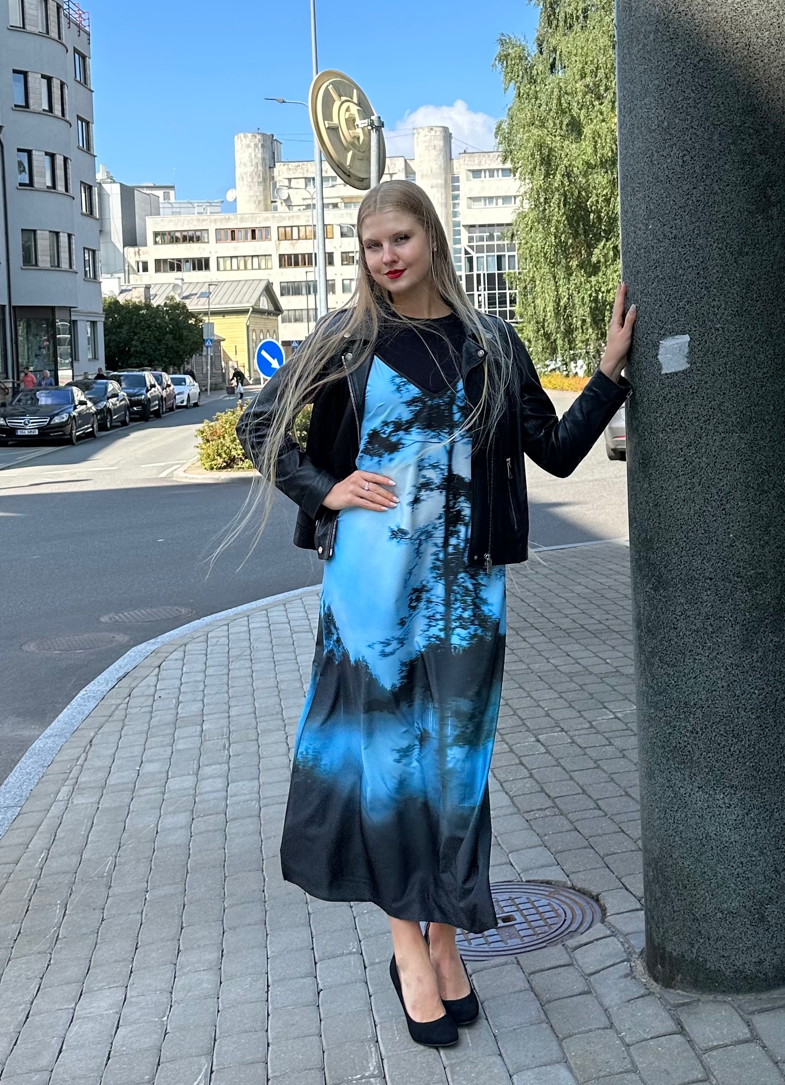 UDU FOG print dress with leather jacket