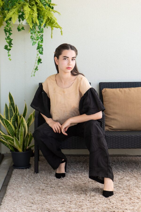 viscosa linen beige black top trouser set jaquard pattern