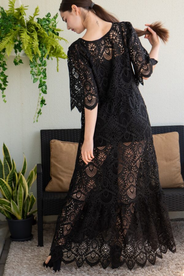 black lace maxi dress DAGÖ no lining