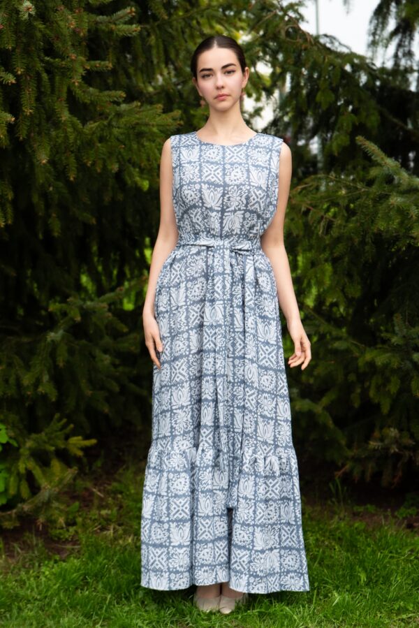 pakutrukk signatuur linen maxi dress