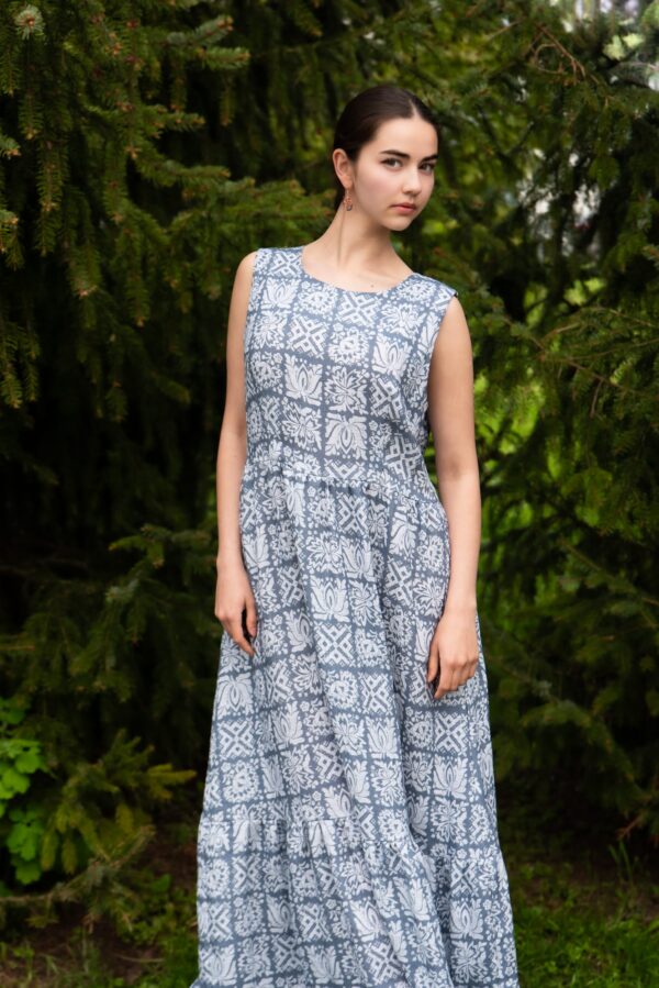 pakutrukk signatuur linen maxi dress