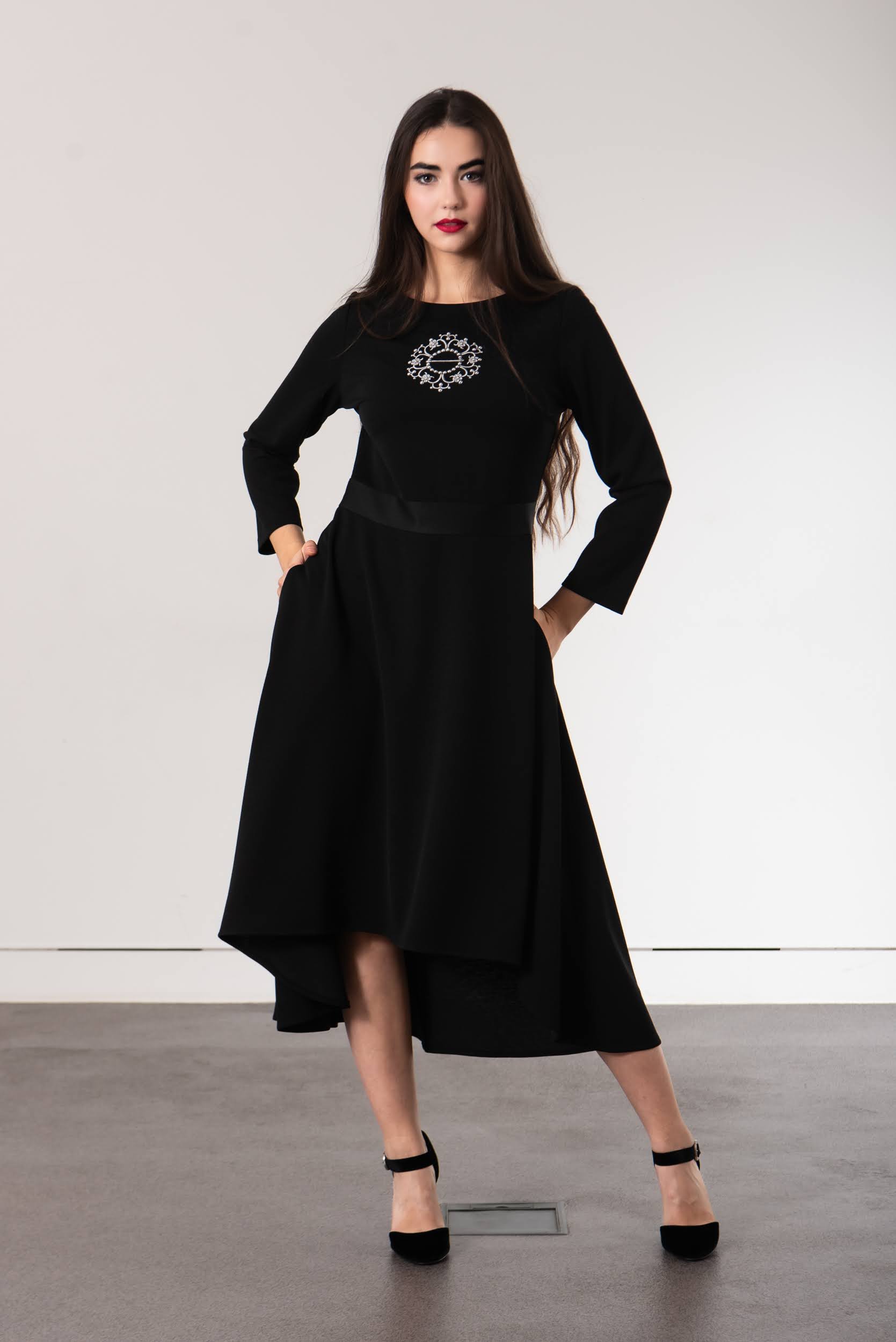 North-Estonian brooch print long black dress