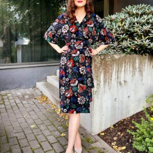 fantasy flower print black viscose kimonodress