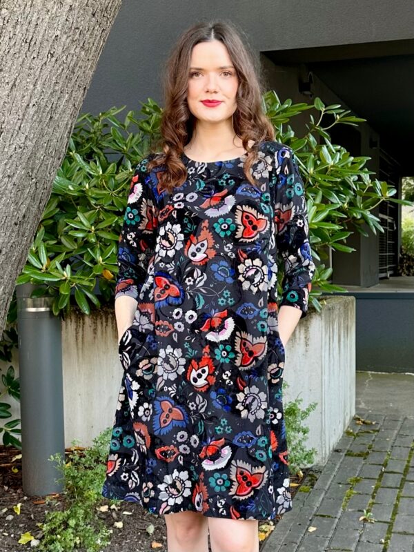 fantasy decor flower print black viscose dress
