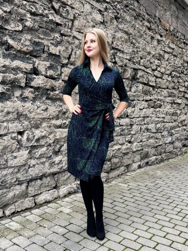 black.green print fitted faux wrap dress